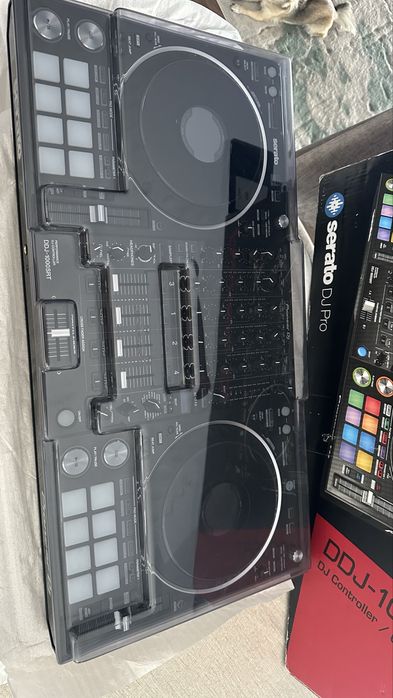 Pionner DDJ-1000SRT