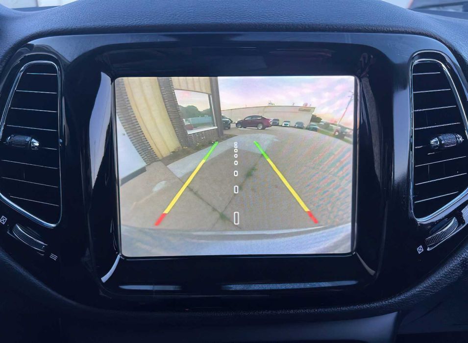Jeep Compass Latitude      2019