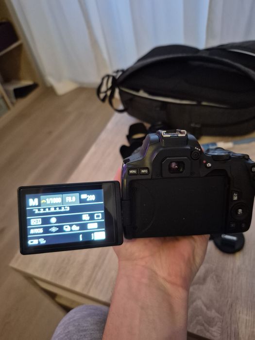 Camera canon com alguns extras
