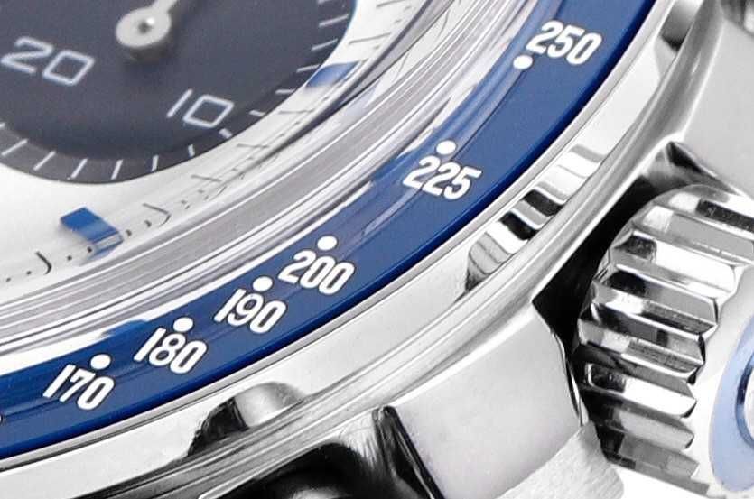 Годинник кварцовий Omega Speedmaster "Silver Snoopy Award" 50th Anniversary features a 42mm