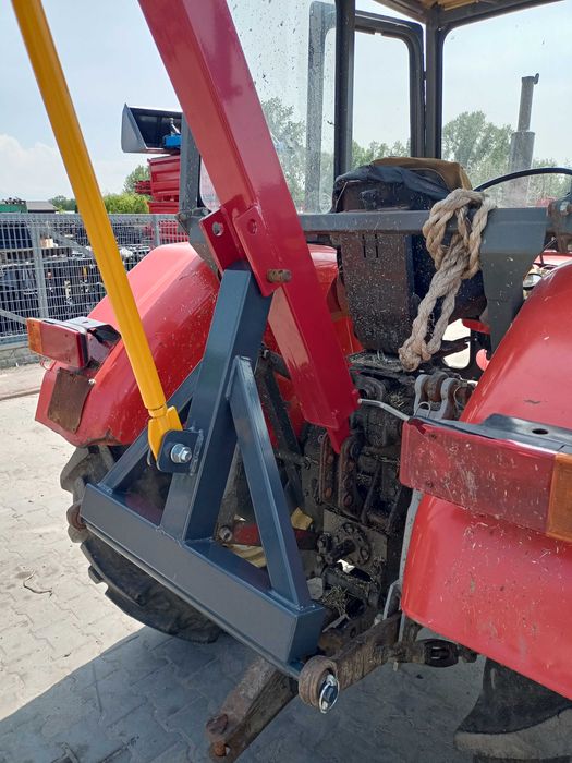 Ładowacz do bel na tył samopoziomujący z płynną mechaniczną regulacją Rolmapol