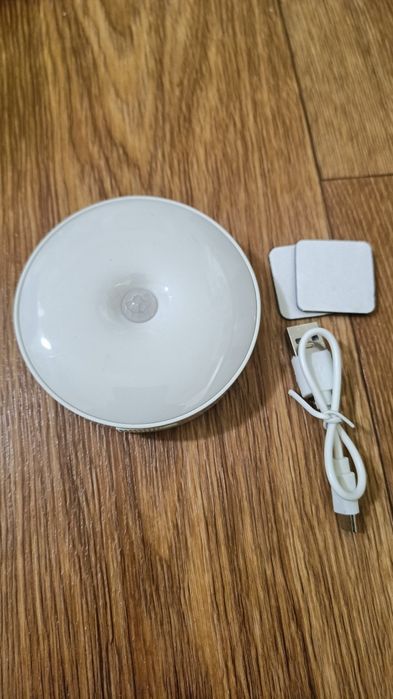 Світильник з датчиком руху з олх доставкою Укрпошою.