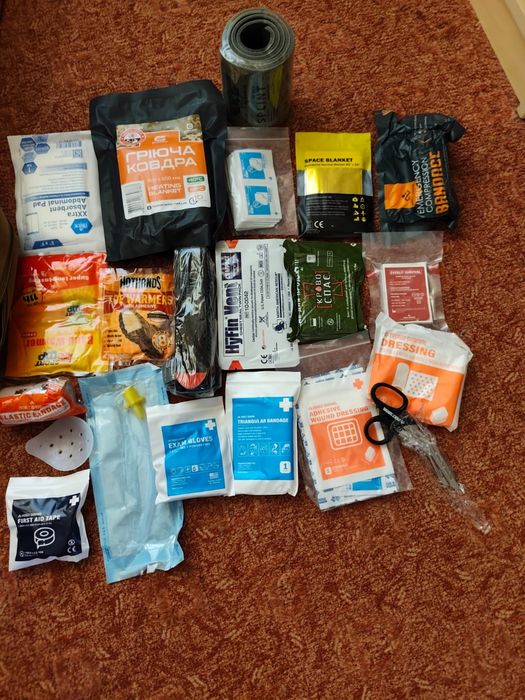 Аптечки продам. Уважно читайте опис