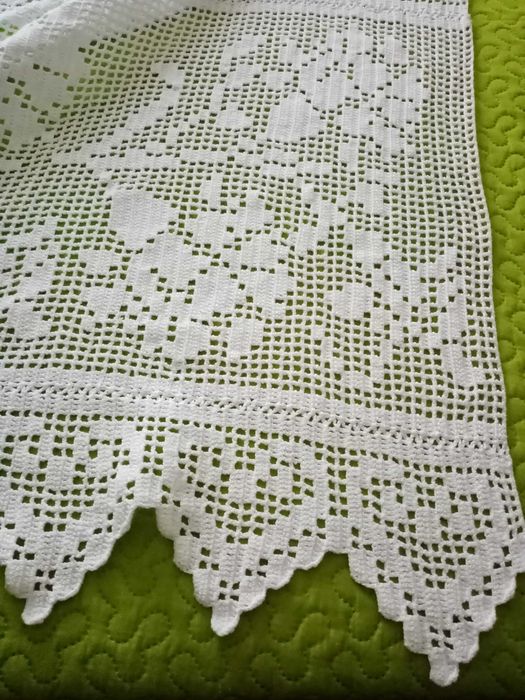 Colcha em crochet feita à mão de casal
