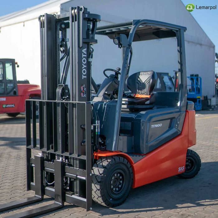 Toyota 8FBm25t  Nowy elektryczny wózek widłowy Toyota 9FBM25T- od ręki