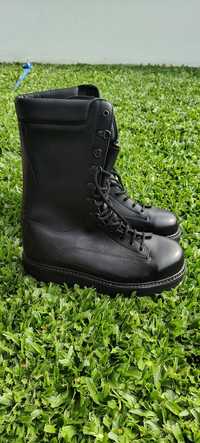 Botas Goretex Cal ado em Sande E S o Louren o OLX Portugal