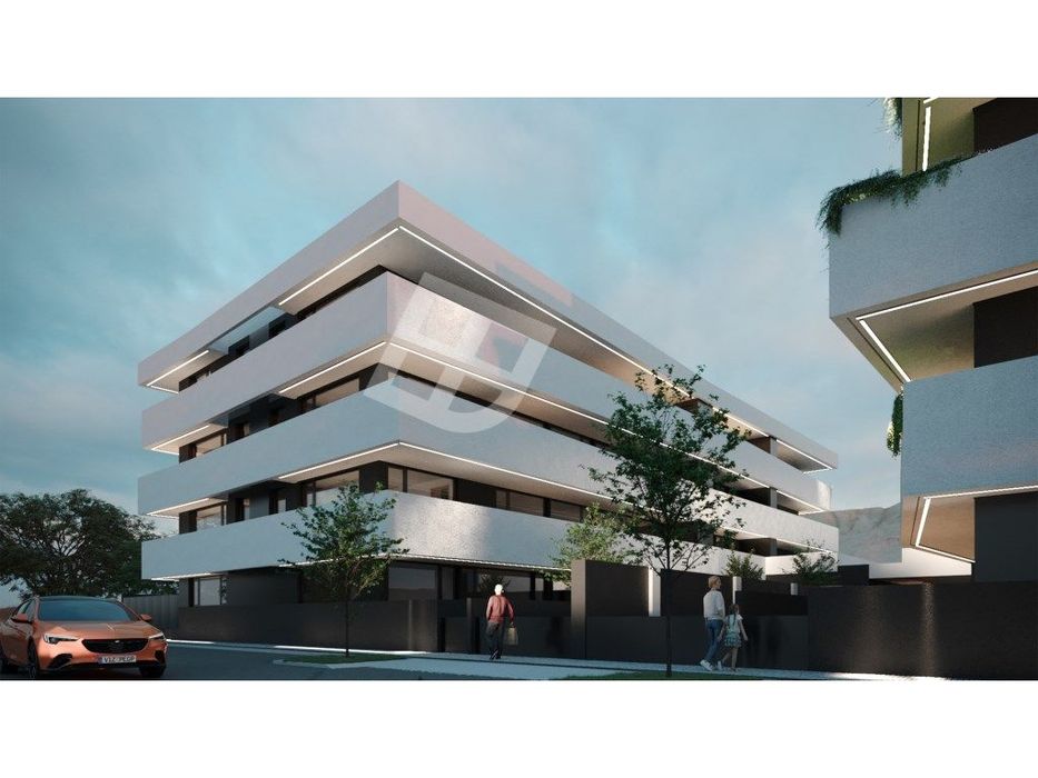 Apartamento T2 c/ Varanda - Centro de Aveiro