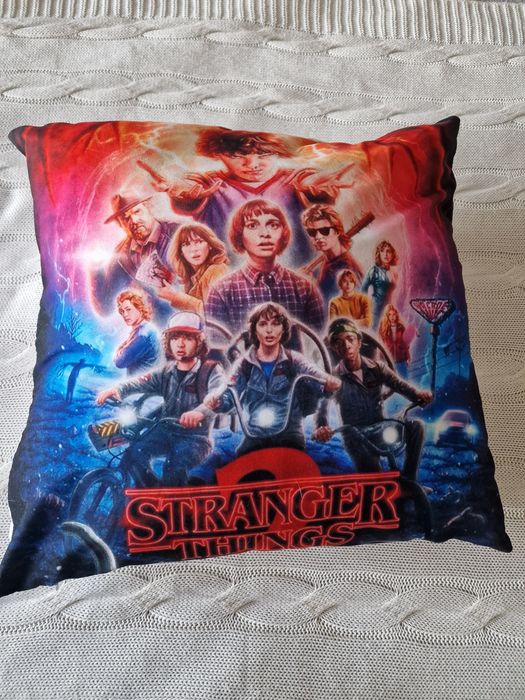 Capa de almofada stranger things