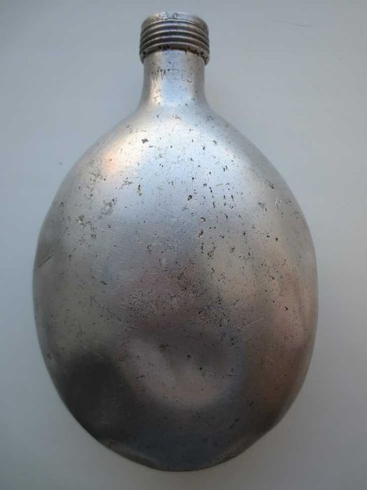 Фляга военная WWE38 б/у без крышки