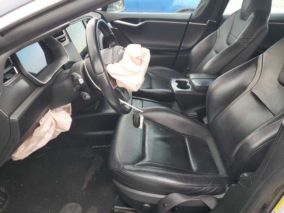 Разборка Запчастини Tesla S 90D 2017 PMSS