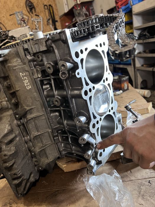 Q74m audi ауді uef двигун мотор dcbd ку7 8 ауди