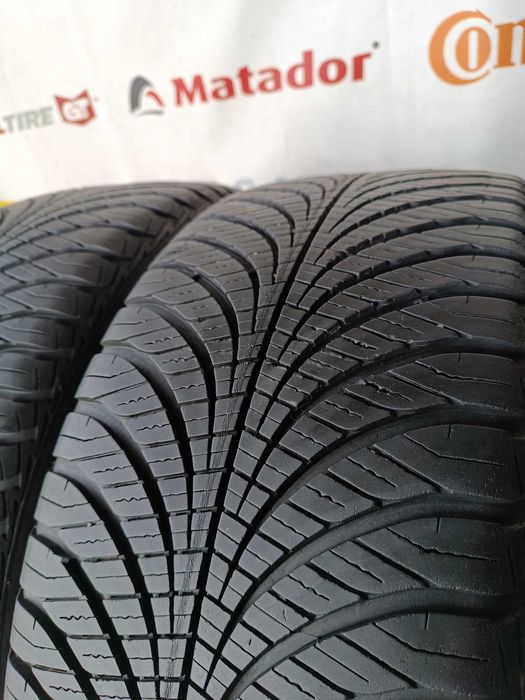 Всесезонні шини 235/45 R19 Goodyear vector 4seasons gen-2 95% залишок