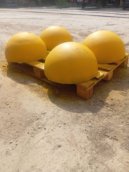 Бетонні напівсфери антипаркувальні