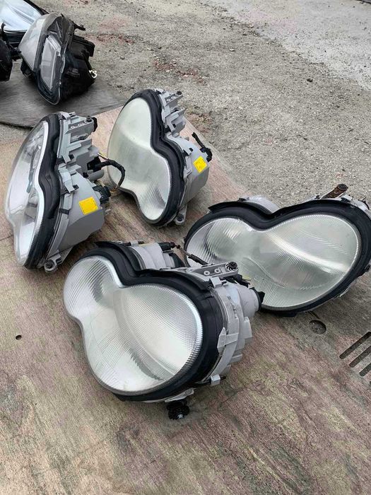 Фара передня W 203 cKlass Ліва, права фара цешка 203 галоген до рест