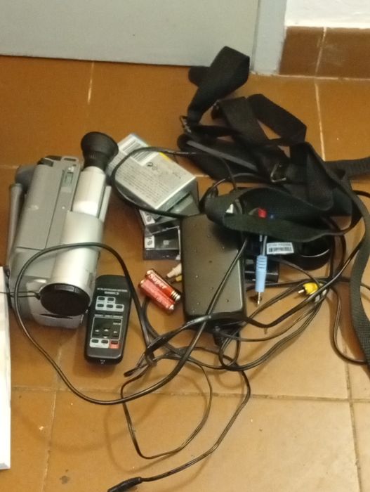 Canon Câmera V420 completa a funcionar