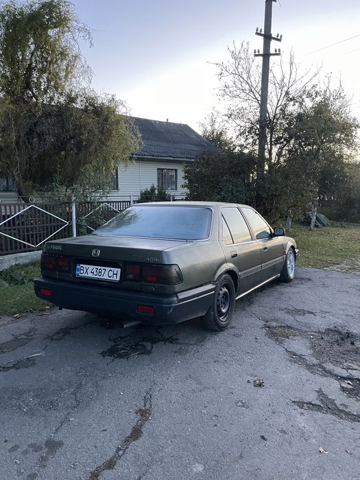 Хонда аккорд 3 1987  2.0 бензин