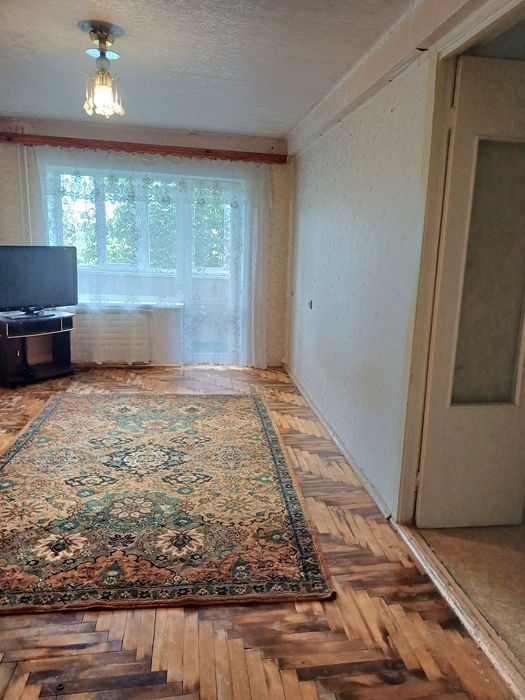 Продажа свободной 3х кв. 5/9. Ул. Кутузова / Безручко..