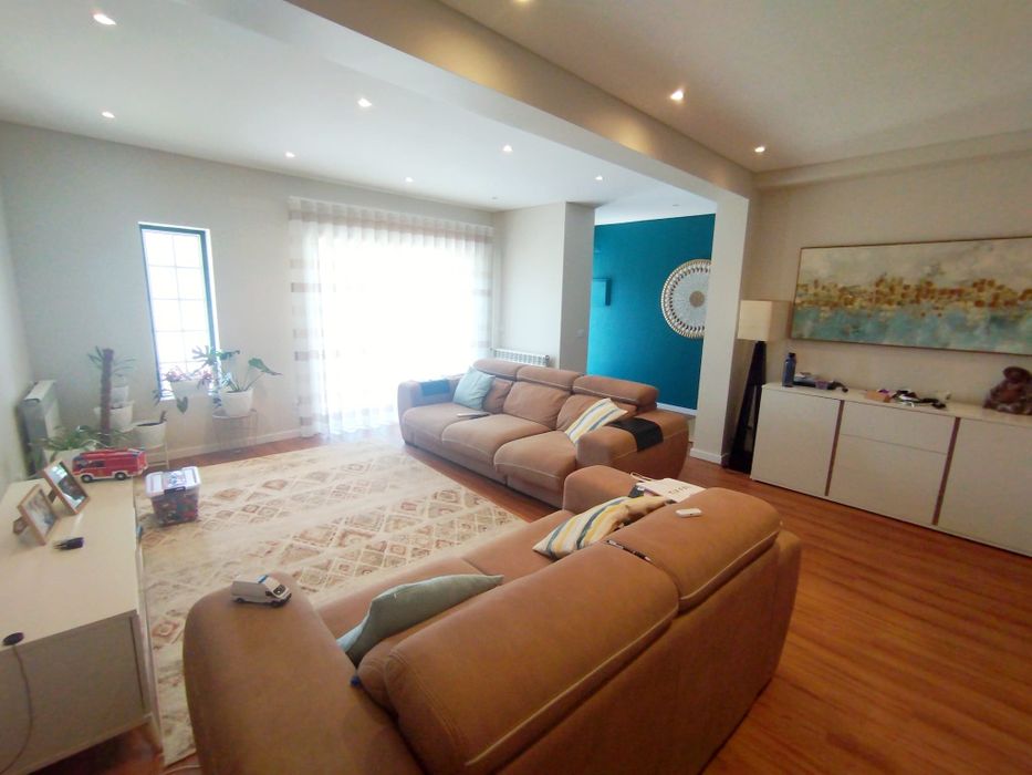 MORADIA T3 com  Garagem e Jardim -  Santa Clara , Coimbra 
SANTA CLARA, COIMBRA