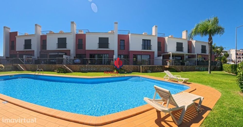 T3 Semi-Detached House with Swimming Pool in Private Condominium