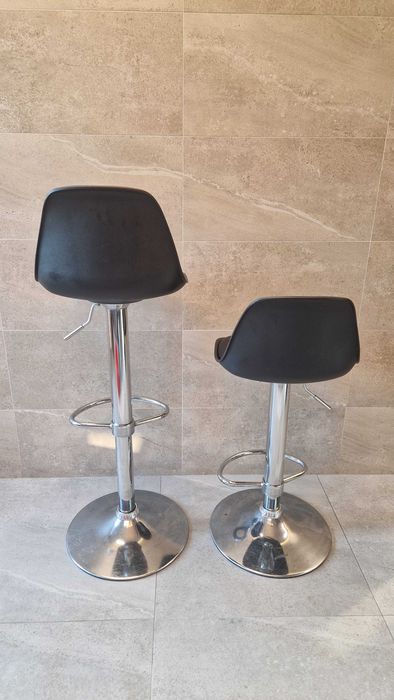 1 Banco Cozinha Moderno Preto Giratório - Altura Regulável Cadeira