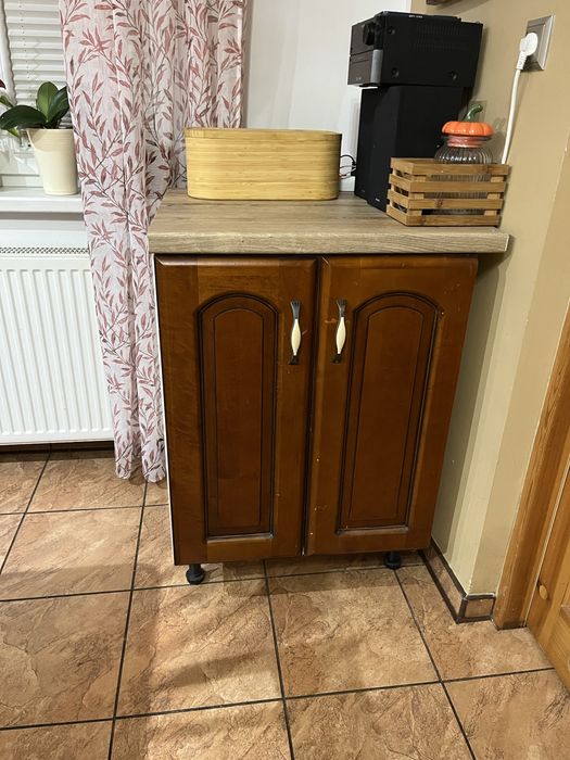 Meble kuchenne fronty drewniane