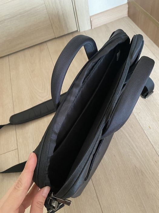 Сумка для ноутбука Tucano