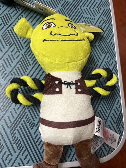 Boneco shrek para cão