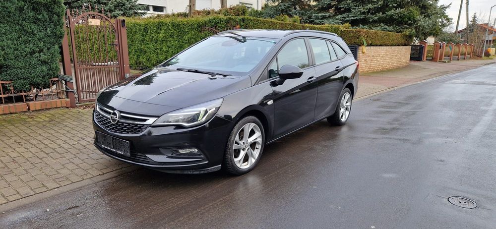 Opel Astra K Sports Tourer+ 1.6 CDTI 2017r