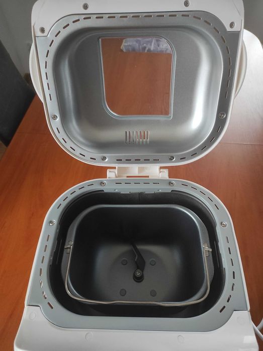 Wypiekacz do chleba Russell Hobbs Classics