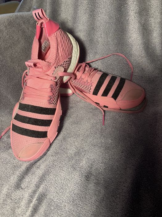 Продам кросівки adidas Trae Young 2.0