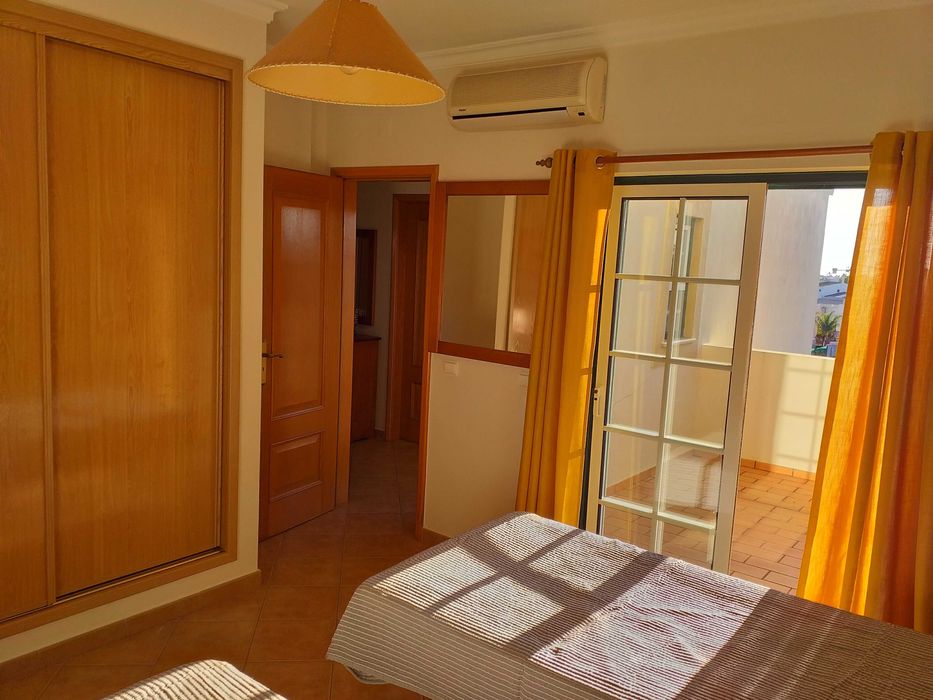 T1 Tranquilo Vista Mar e Campo Piscina Férias Armação Pêra Algarve