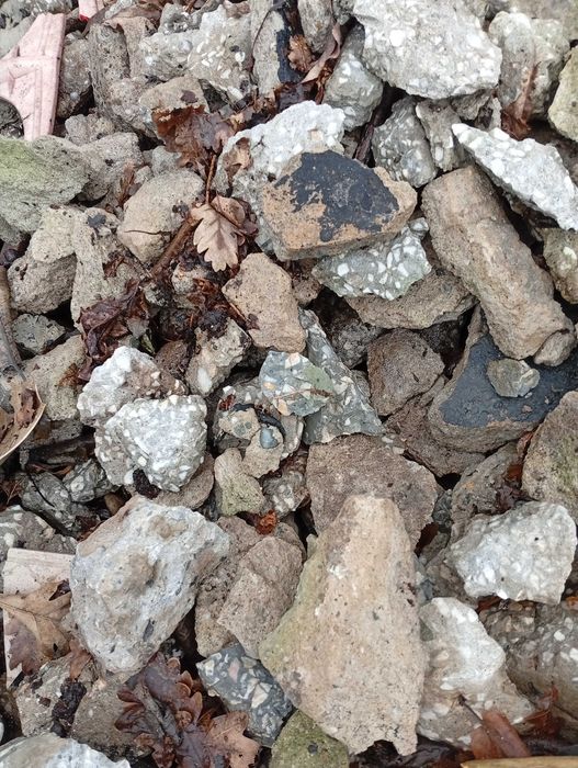 Czysty gruz oddam za darmo