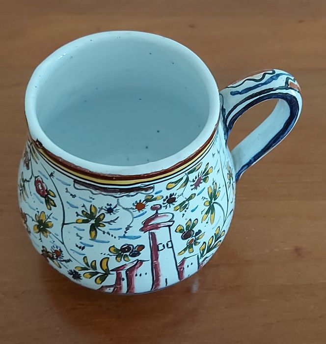 Caneca em cerâmica decorativa - Alcobaça