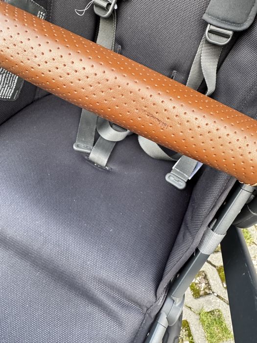 UPPAbaby Vista V3 + fotelik samochodowy z bazą ISOFIX