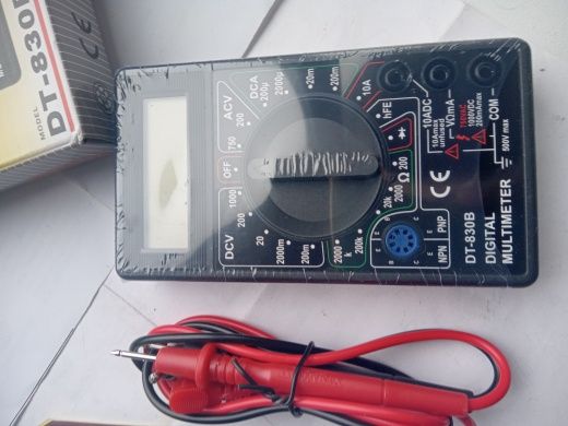 New and sealed digital multimeter64564111848194121
