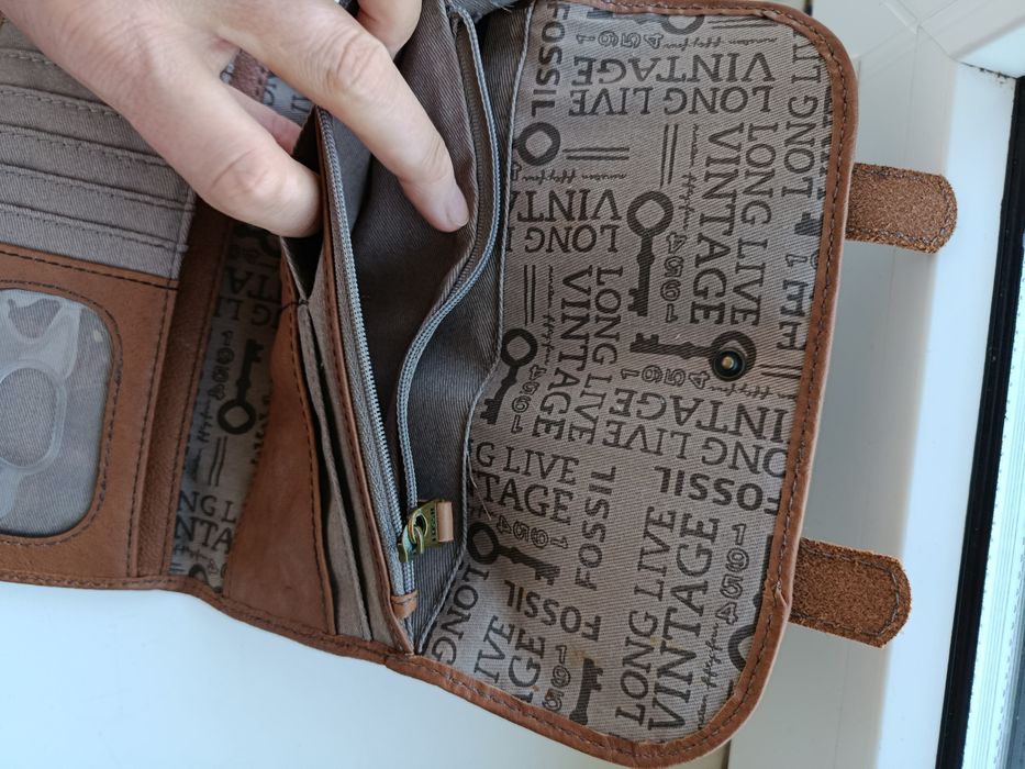 Шкіряний гаманець Fossil