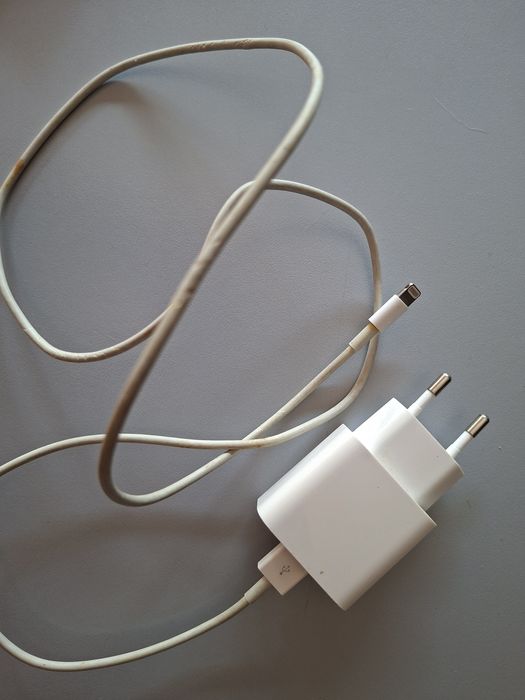 Pack Telemóveis: Iphone 6 + Huawei Y5p