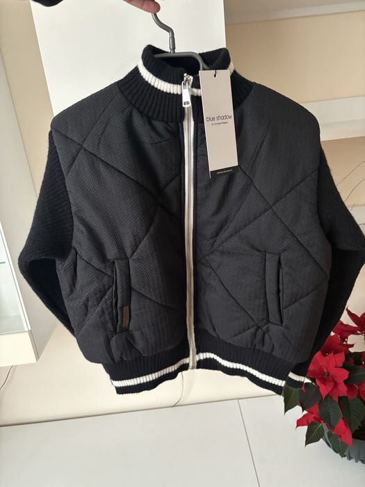 Bomberka Blue shadow