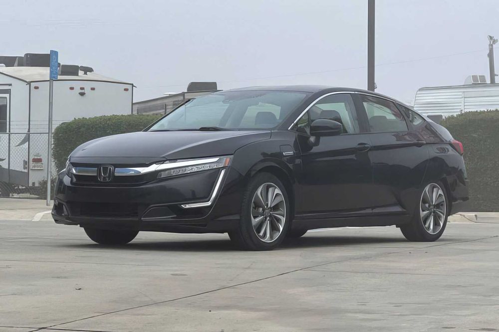 Honda Clarity      2020