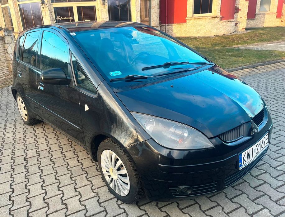Mitsubishi Colt 1.3 i. Klima - sprawna.Dużo nowych części. 100 % Sprawny. Ładne autko.