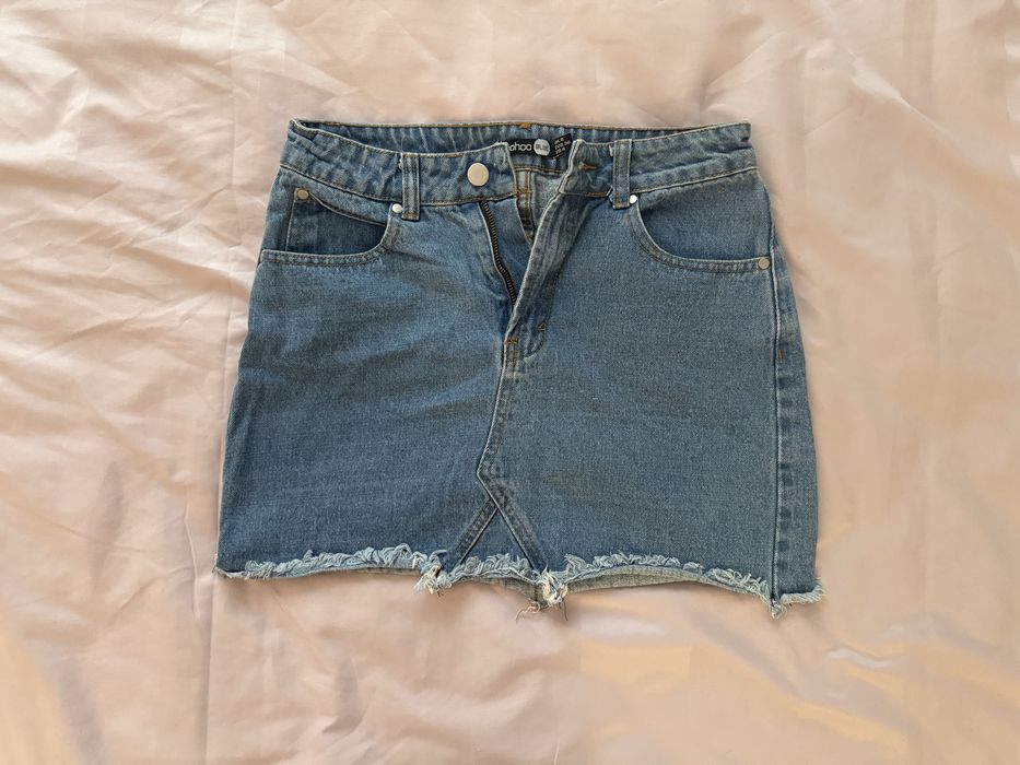 60 грн за штуку. Хороший стан (юбка чорн. ,юбка  світл.,куртка, шорти)