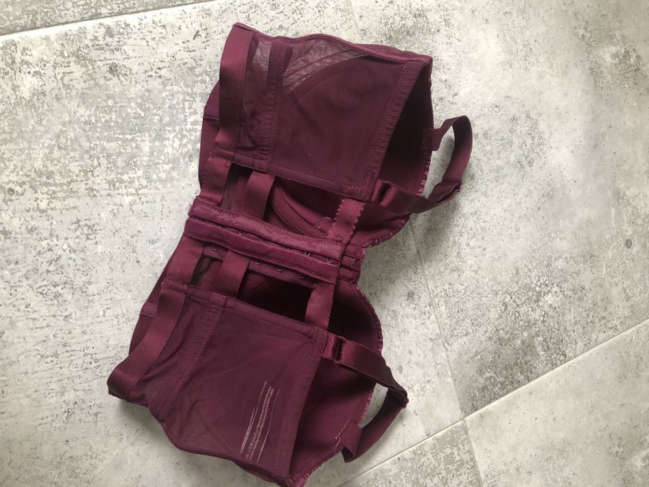 Biustonosz gorset Victoria’s Secret 80F 36DD fioletowy