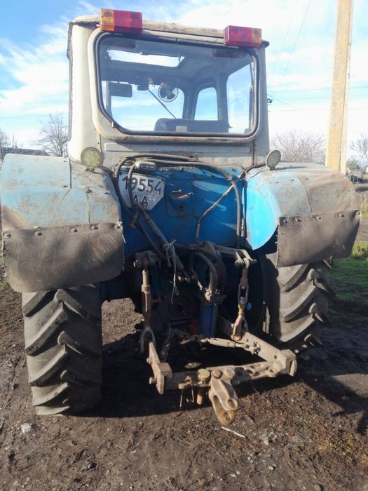 Продам Трактор ЮМЗ