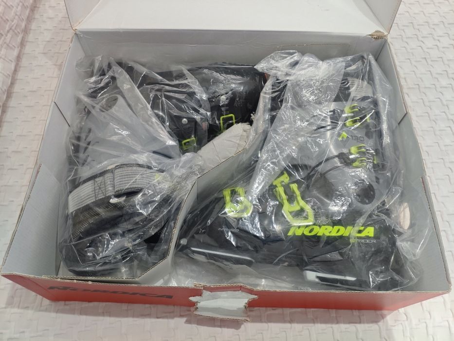 Botas de ski Nórdica 130 Pro (26.5) Novas
