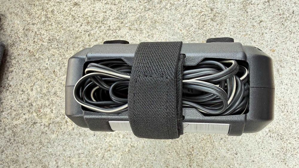 Kompresor samochodowy 4 w 1  12V D /15A /140W