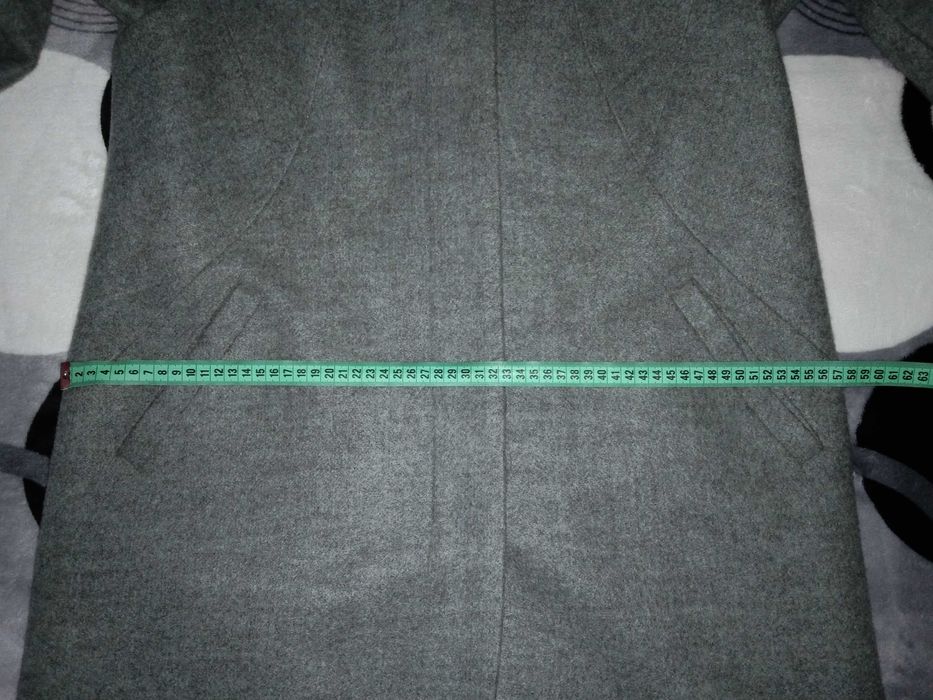 Пальто жіноче демісезонне, р.50-52, гарний стан