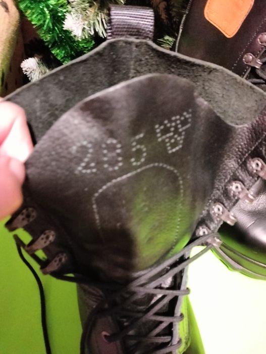 Берці з металевим носком