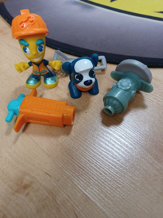 Ciastolina Play-Doh zestaw Budowniczy i wierny pies