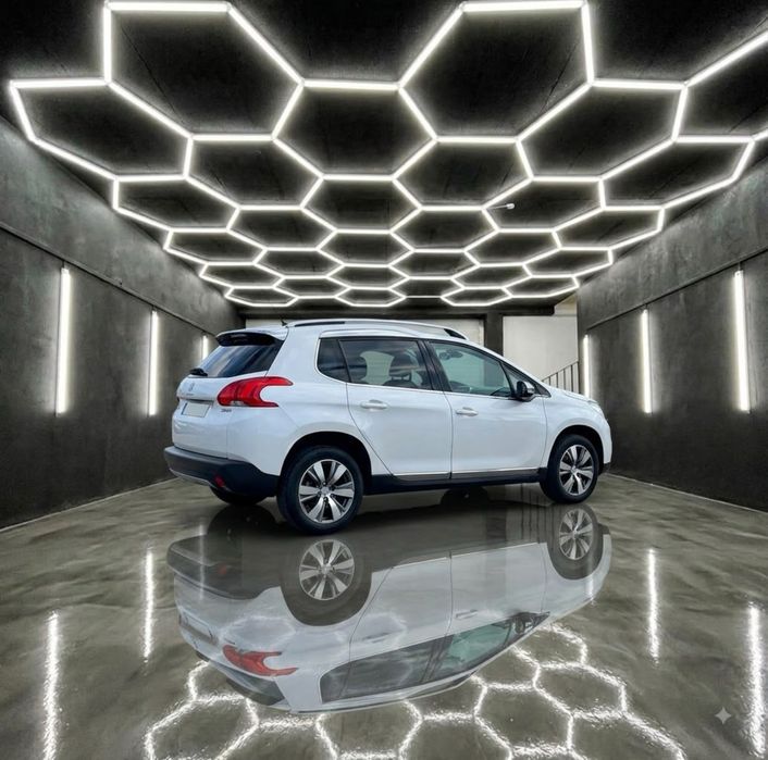 Peugeot 2008 1.2 VTi Allure