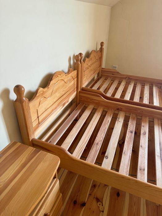 Rama łóżka plus stelaż drewniana używana